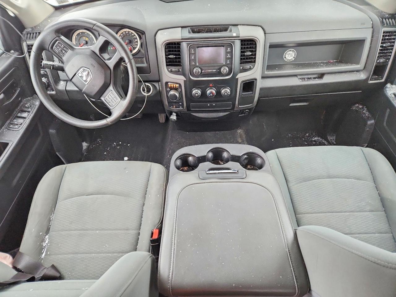 2017 RAM 1500 ST photo 8