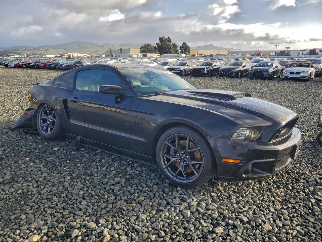 2014 FORD MUSTANG GT photo 4