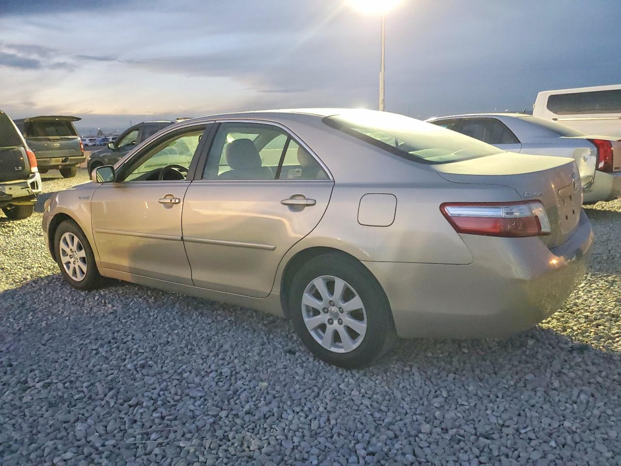 2008 TOYOTA CAMRY HYBRID photo 2