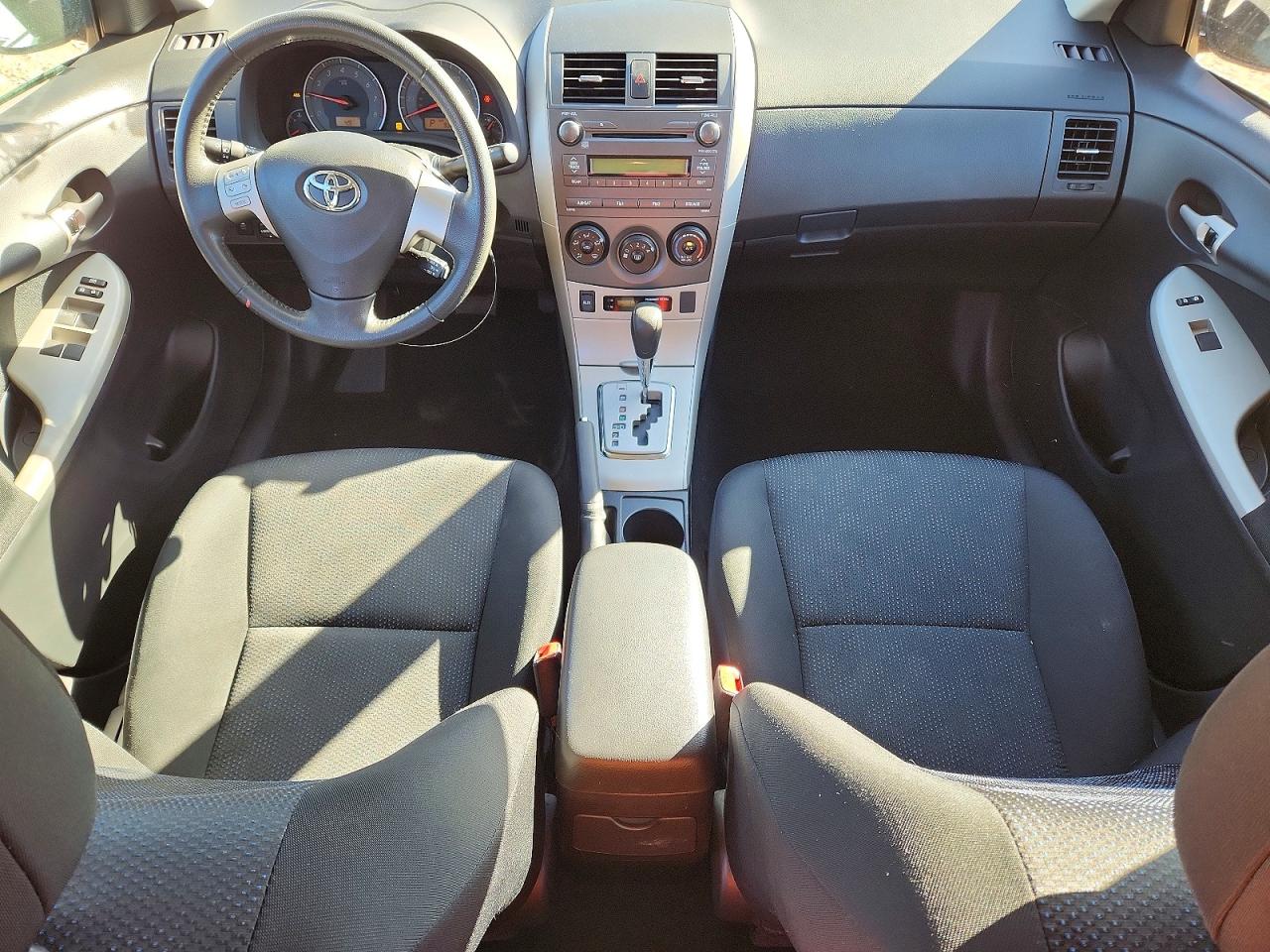 2010 TOYOTA COROLLA BASE photo 15
