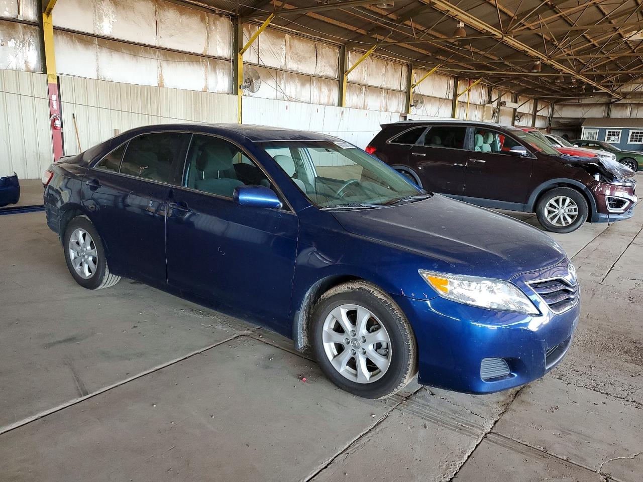 2011 TOYOTA CAMRY BASE photo 7