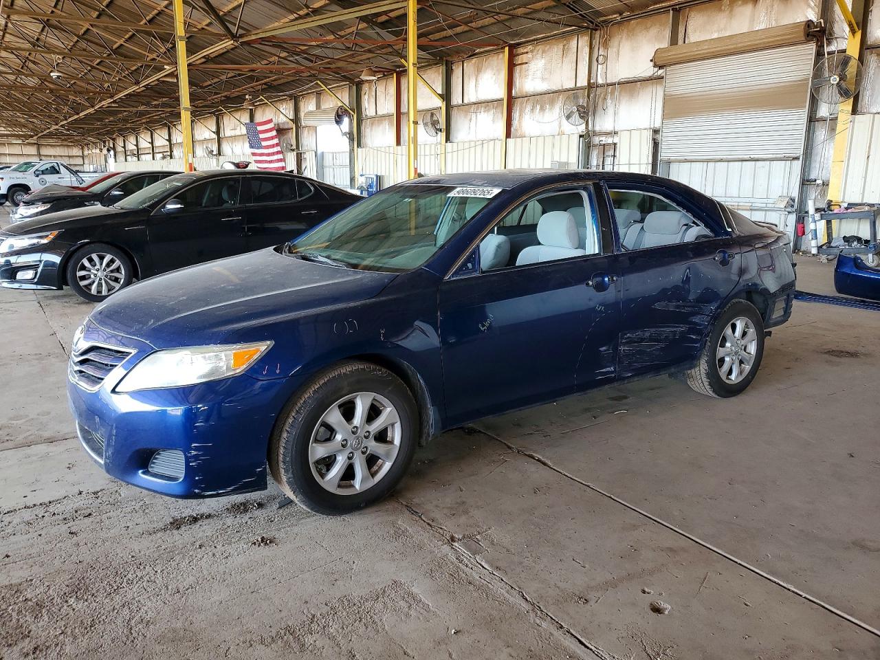 2011 TOYOTA CAMRY