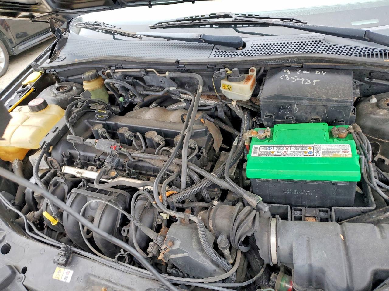 2005 FORD FOCUS ZX4 photo 11