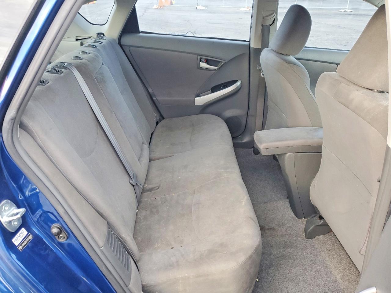 2010 TOYOTA PRIUS photo 10