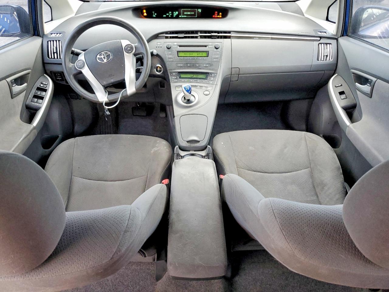 2010 TOYOTA PRIUS photo 8