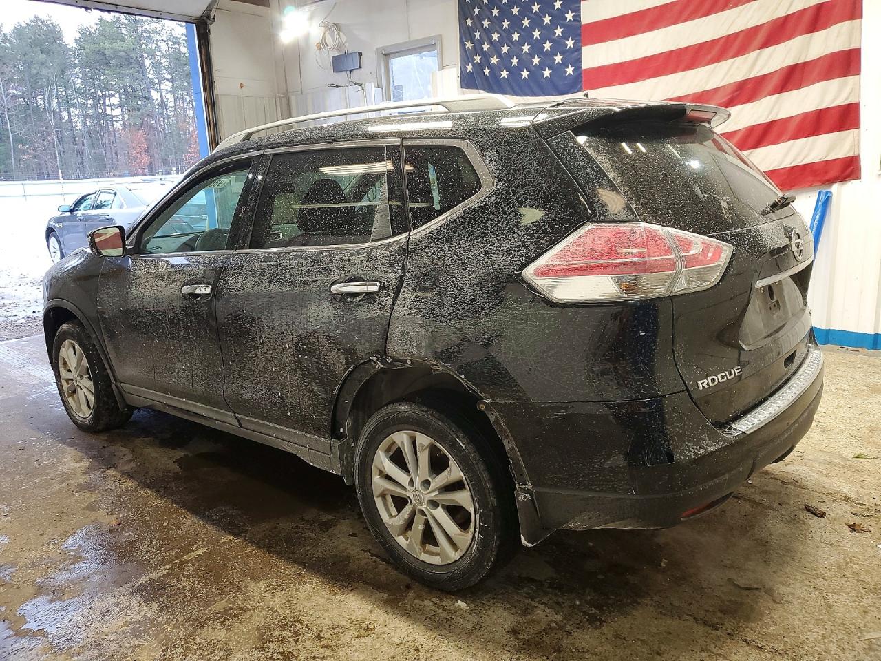 2014 NISSAN ROGUE S photo 2
