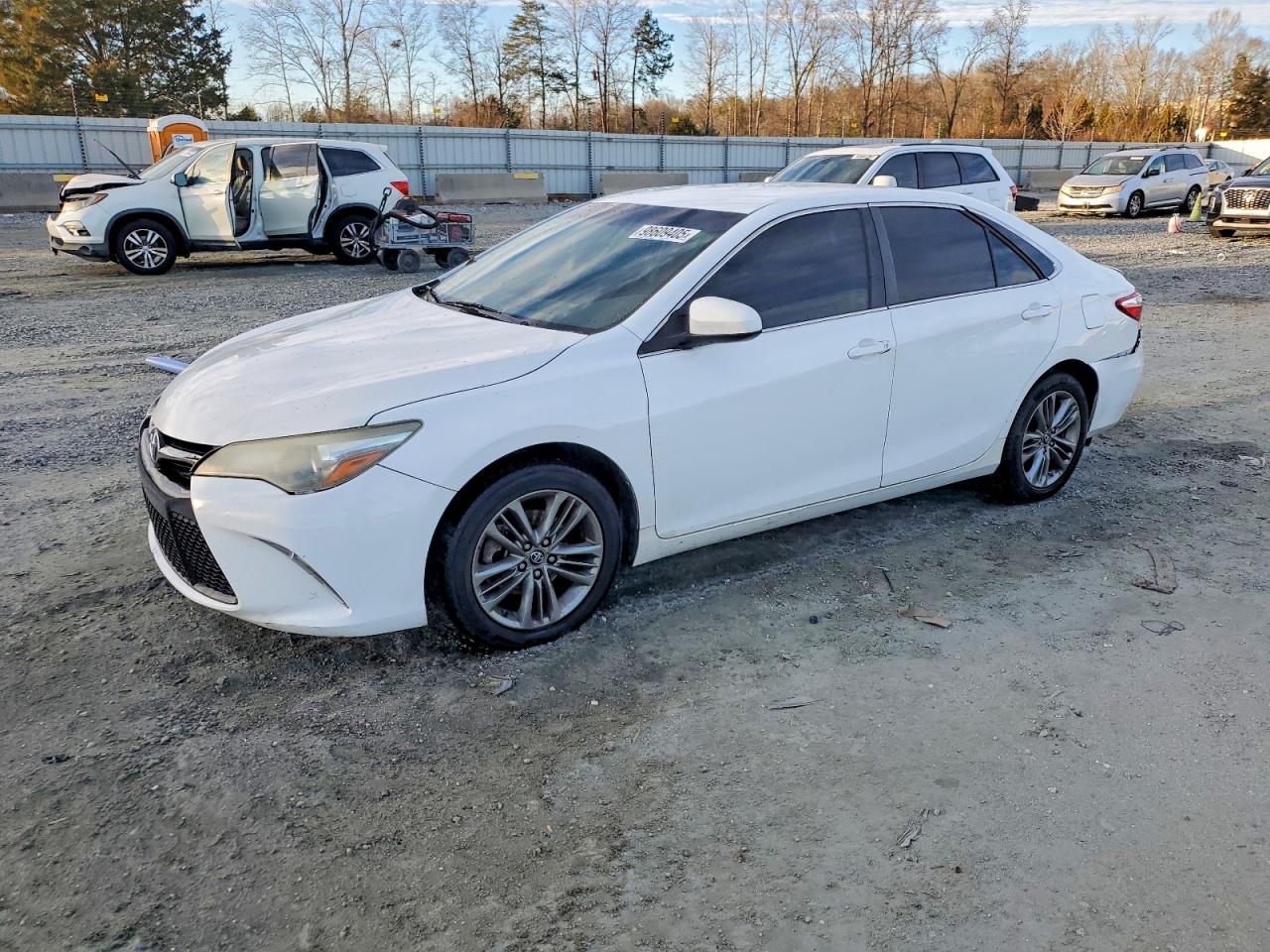 2016 TOYOTA CAMRY