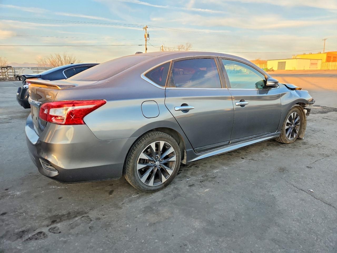 2018 NISSAN SENTRA S photo 3