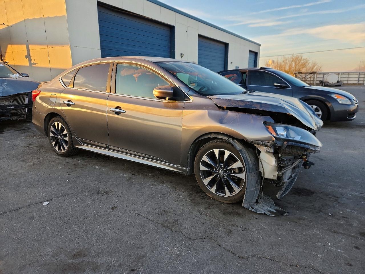 2018 NISSAN SENTRA S photo 4