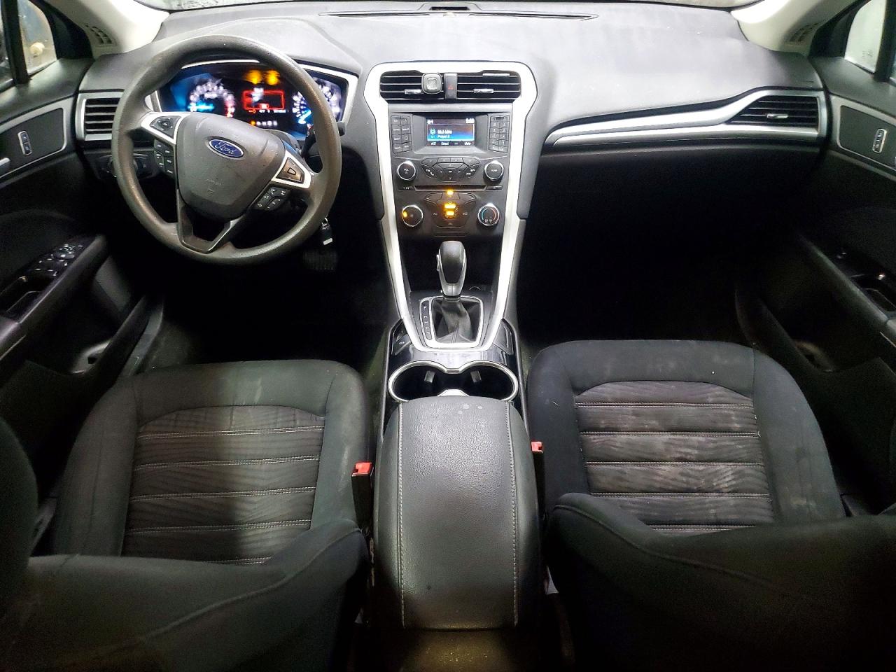 2016 FORD FUSION SE photo 15