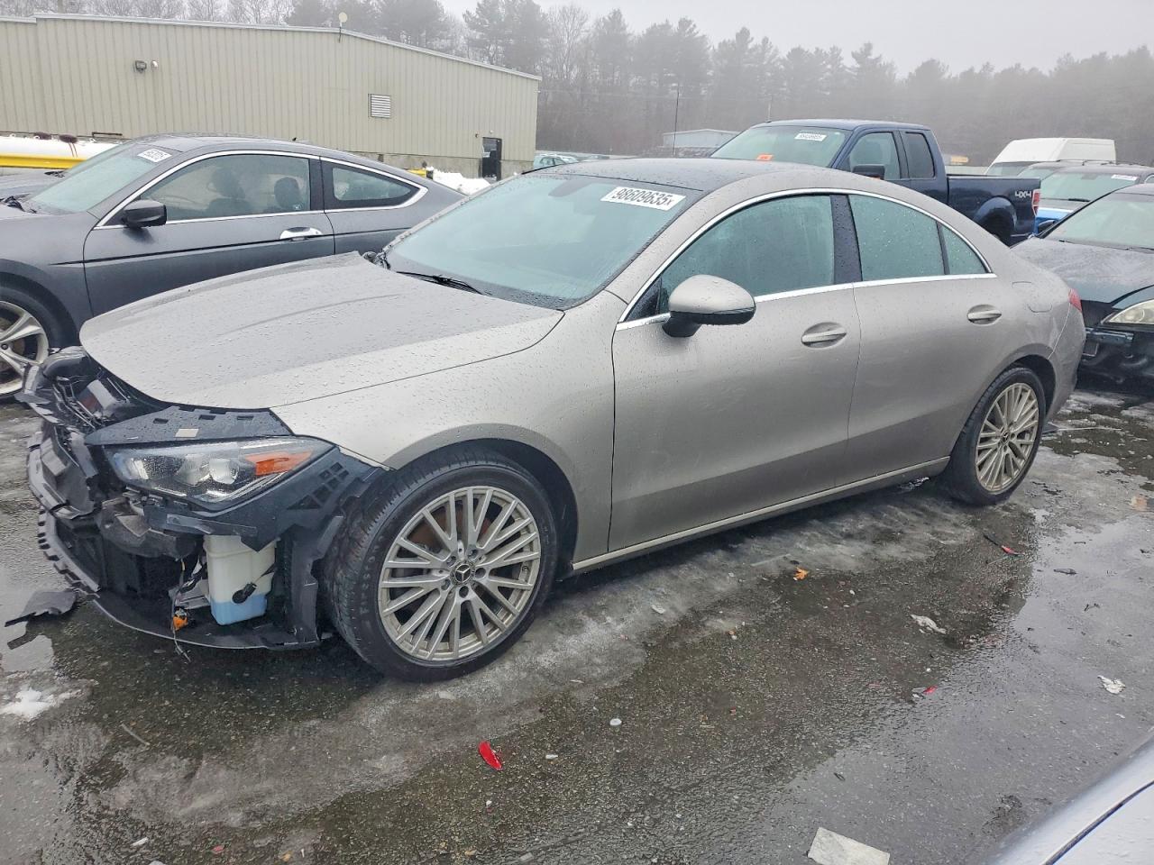2020 MERCEDES-BENZ CLA