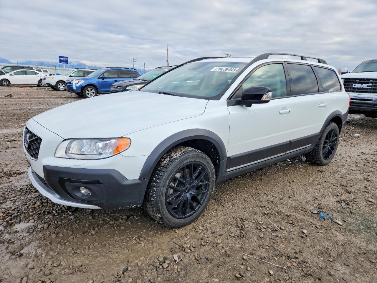 2016 VOLVO XC70