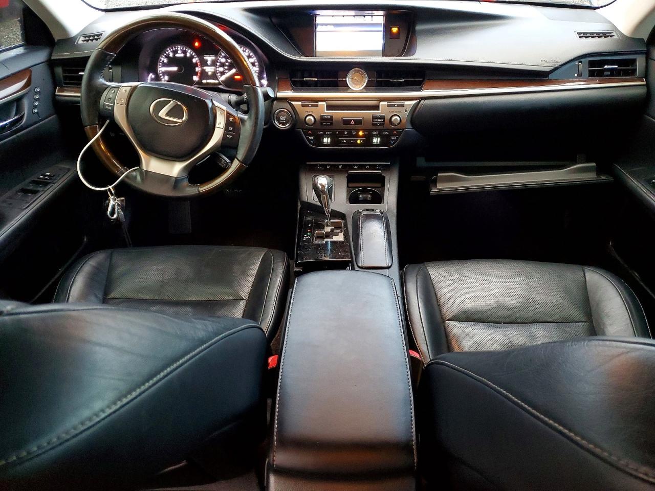 2013 LEXUS ES 350 photo 8