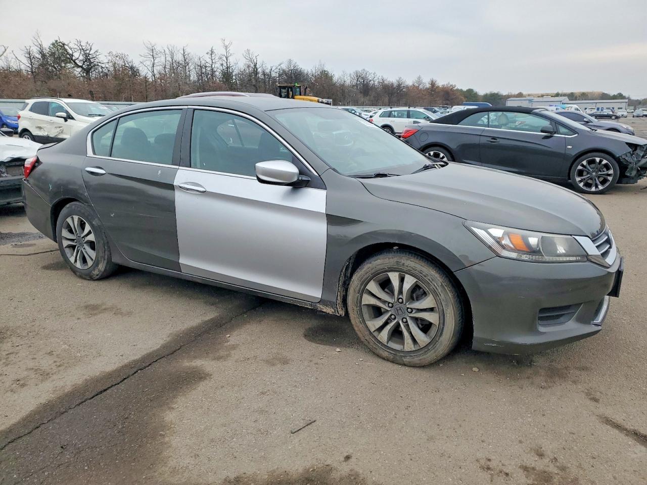 2013 HONDA ACCORD LX photo 4