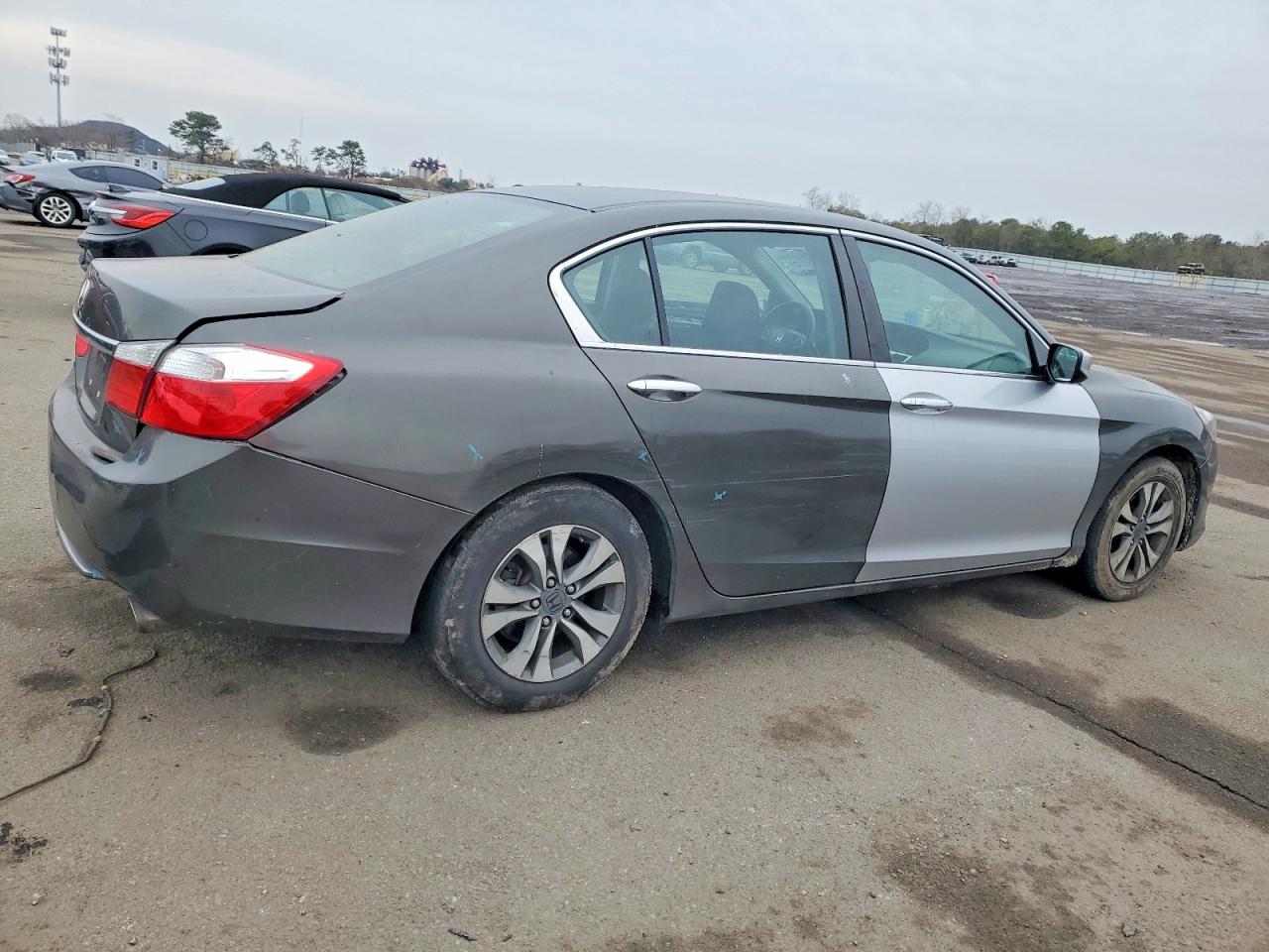 2013 HONDA ACCORD LX photo 3