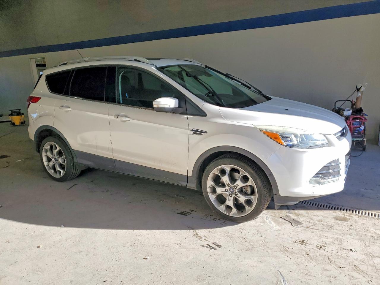 2015 FORD ESCAPE TITANIUM photo 4