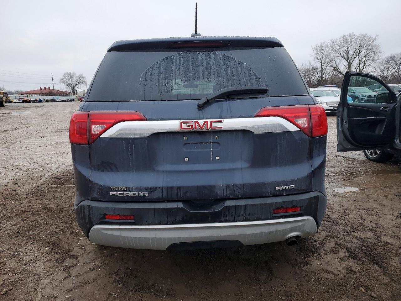 2019 GMC ACADIA SLE photo 16