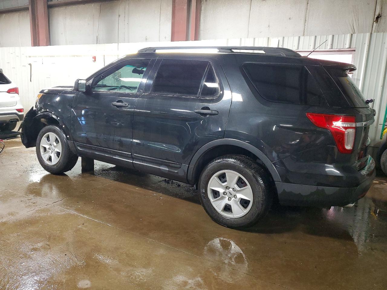 2013 FORD EXPLORER photo 2