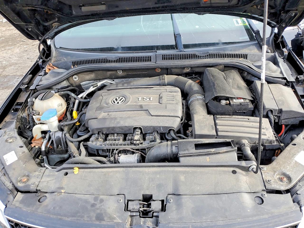 2014 VOLKSWAGEN JETTA GLI photo 11