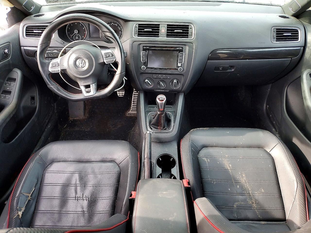 2014 VOLKSWAGEN JETTA GLI photo 8