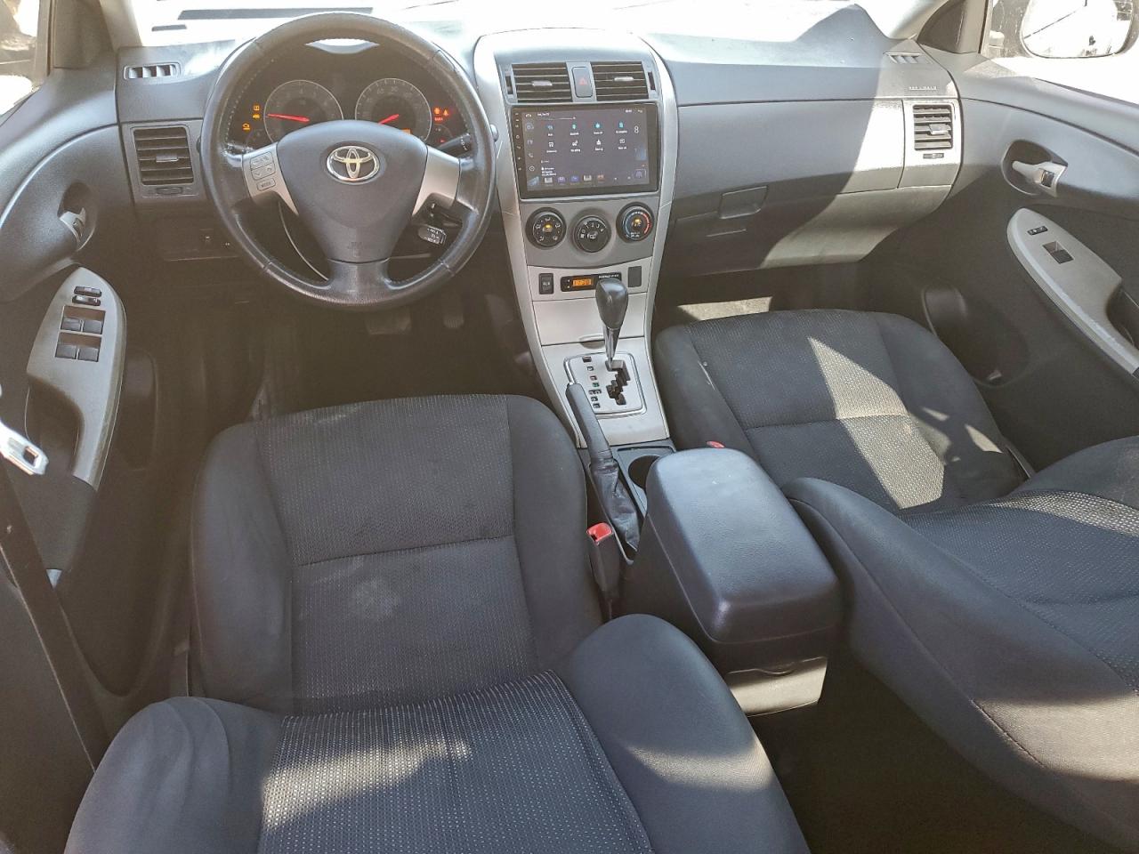 2010 TOYOTA COROLLA BASE photo 8