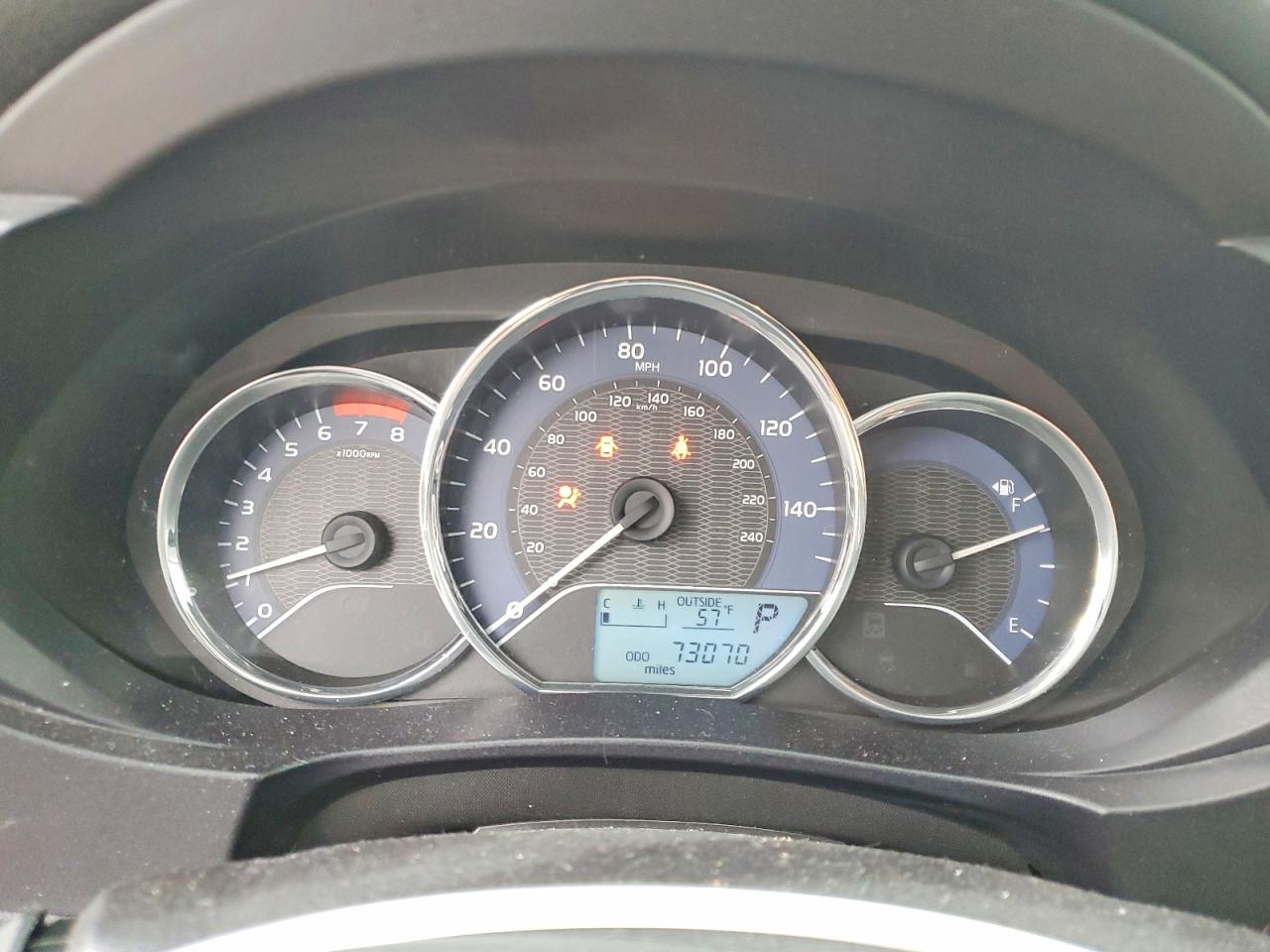 2015 TOYOTA COROLLA L photo 9