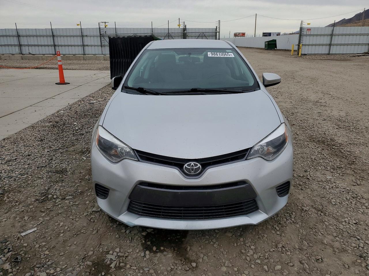 2015 TOYOTA COROLLA L photo 5