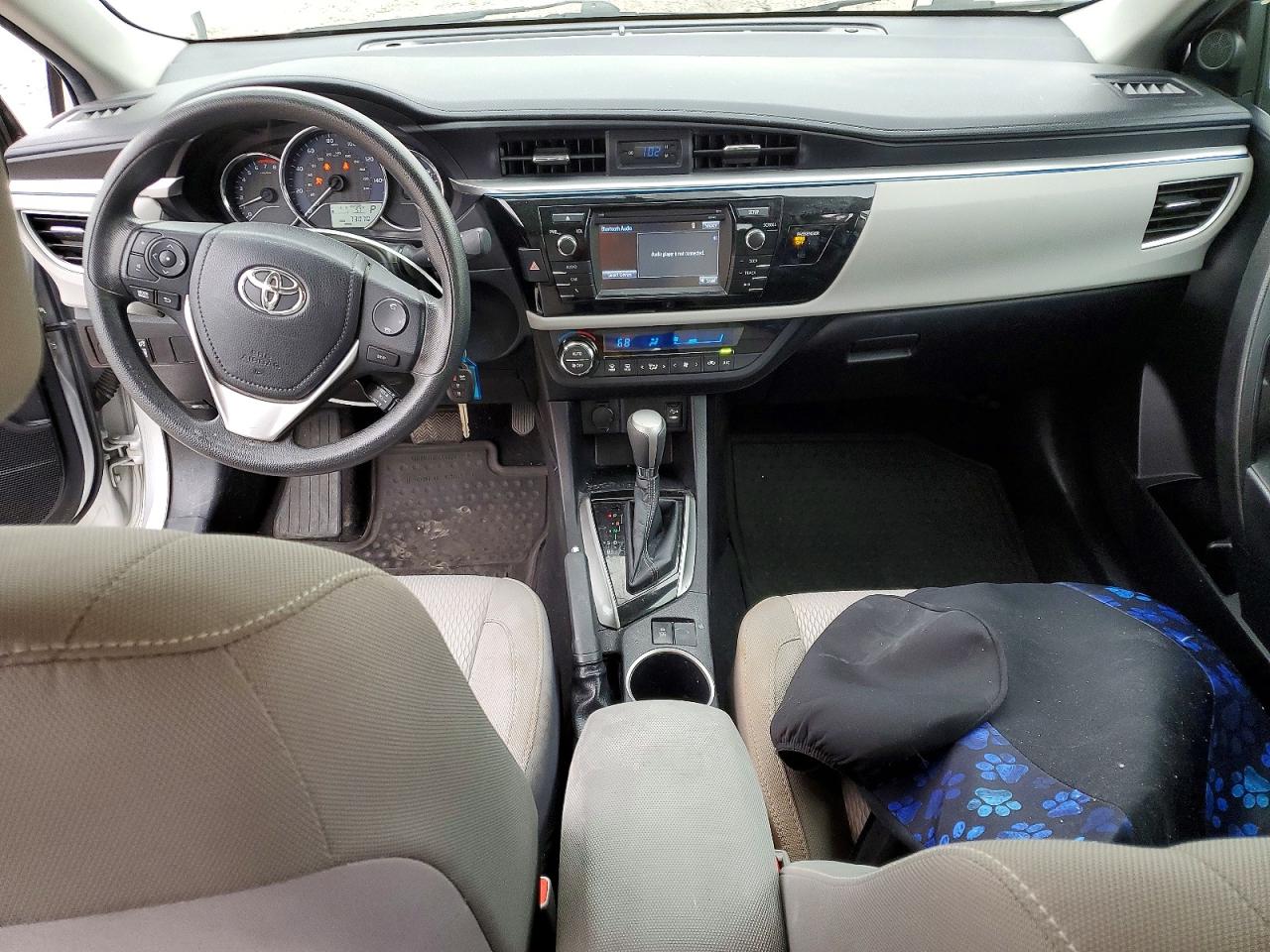 2015 TOYOTA COROLLA L photo 8