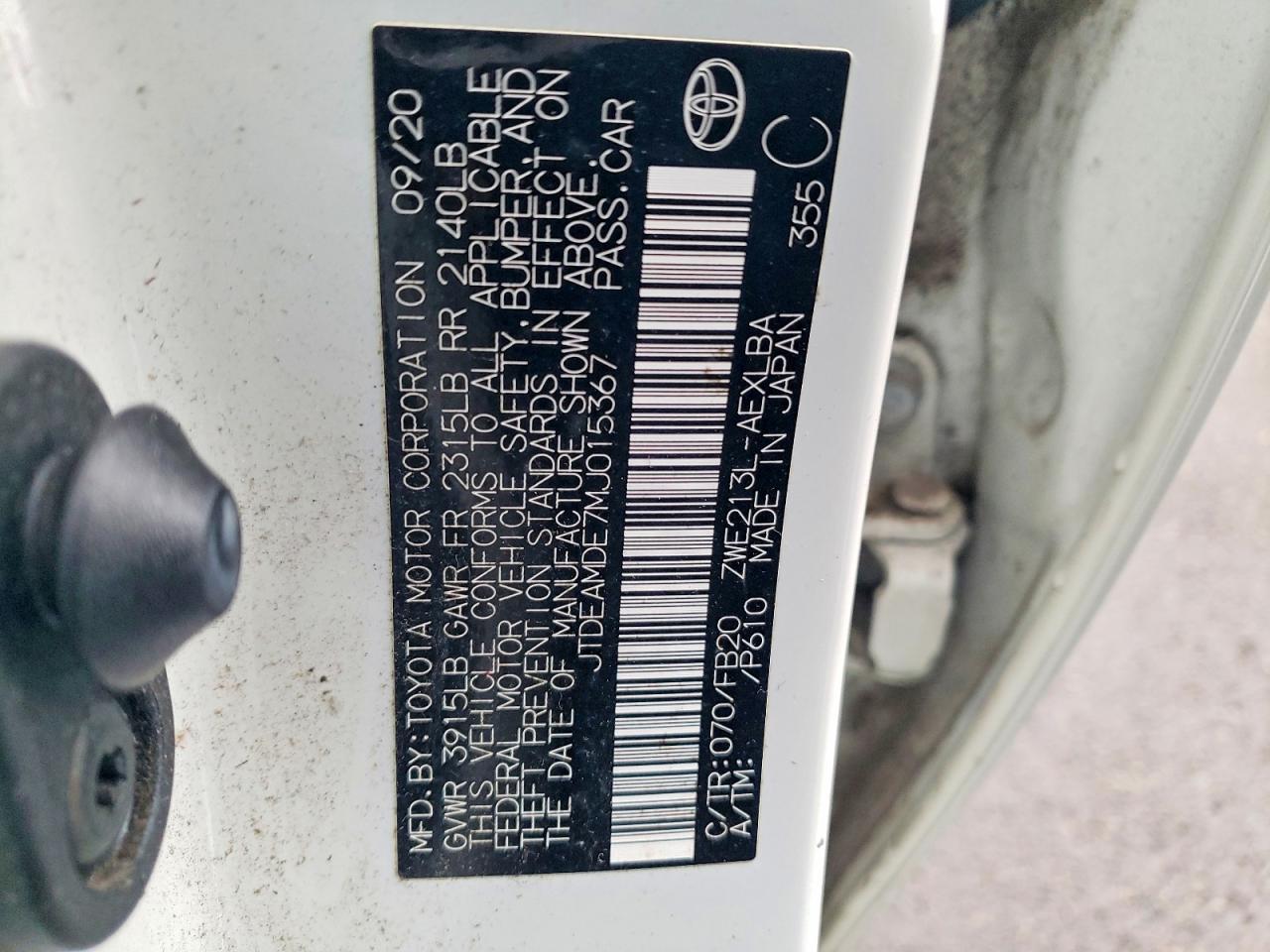 2021 TOYOTA COROLLA LE photo 12