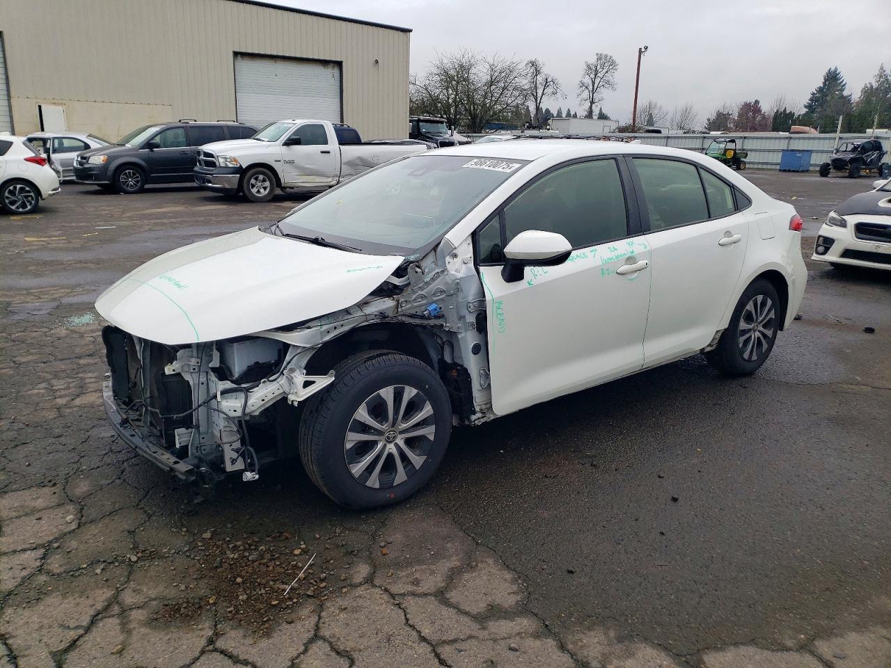 2021 TOYOTA COROLLA