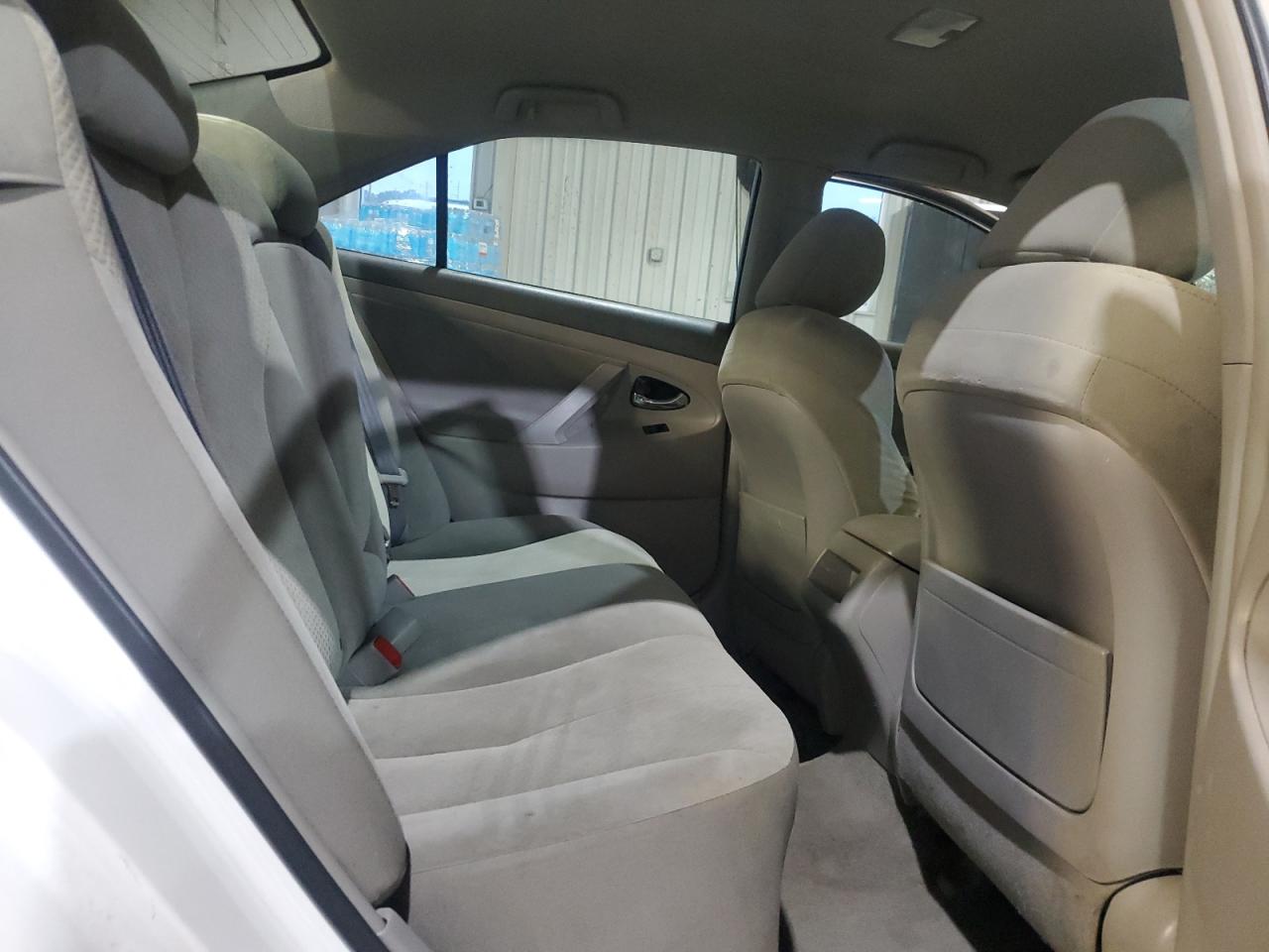 2009 TOYOTA CAMRY BASE photo 10