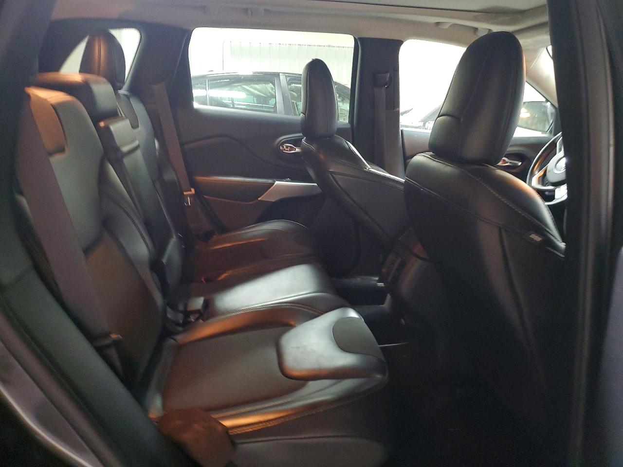 2018 JEEP CHEROKEE LATITUDE PLUS photo 10