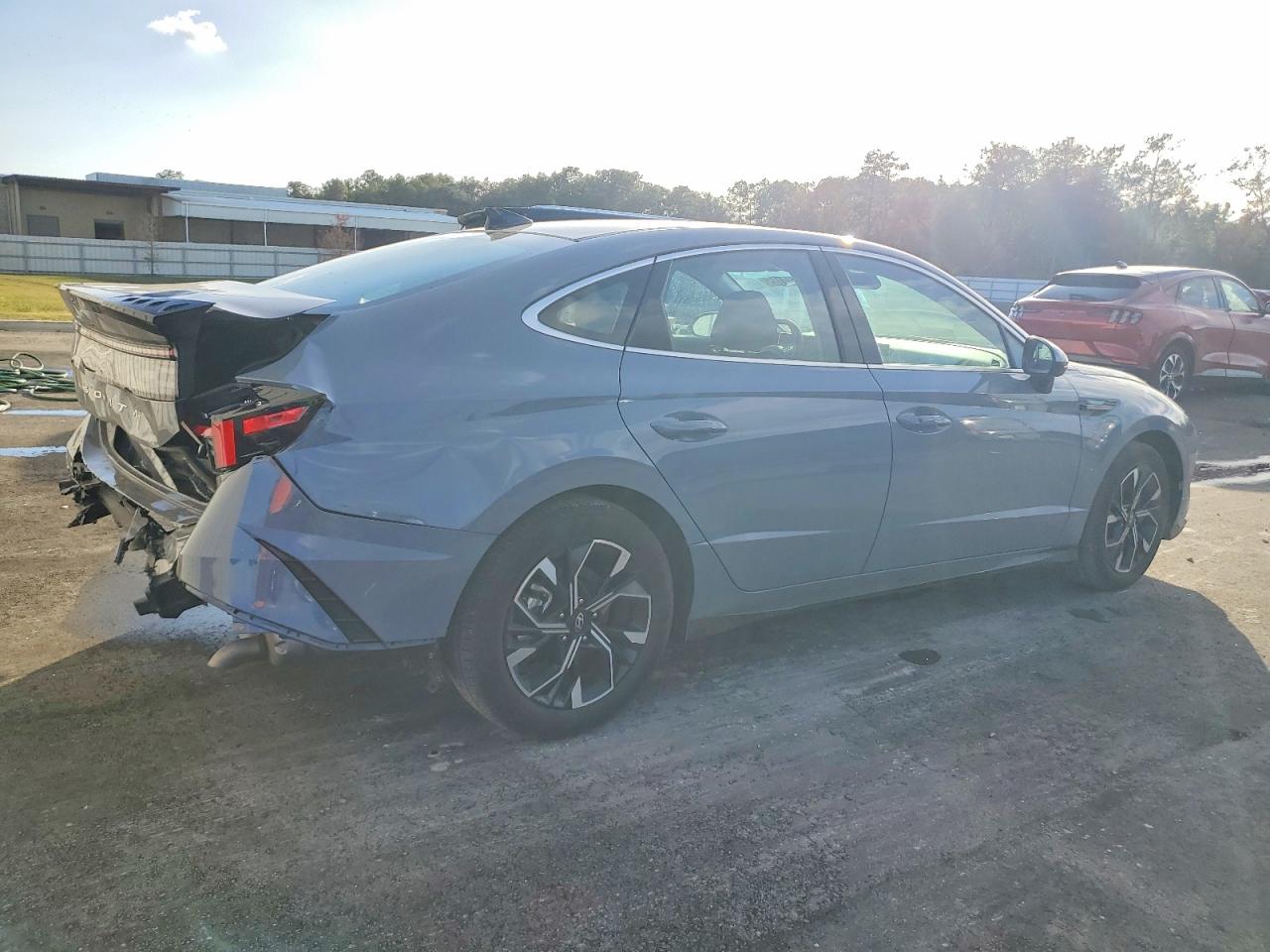 2025 HYUNDAI SONATA SEL photo 3