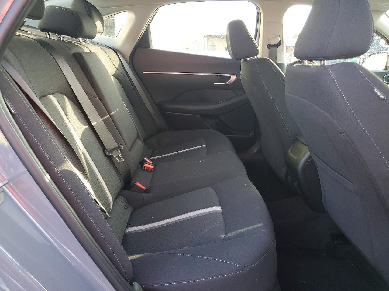 2025 HYUNDAI SONATA SEL photo 10