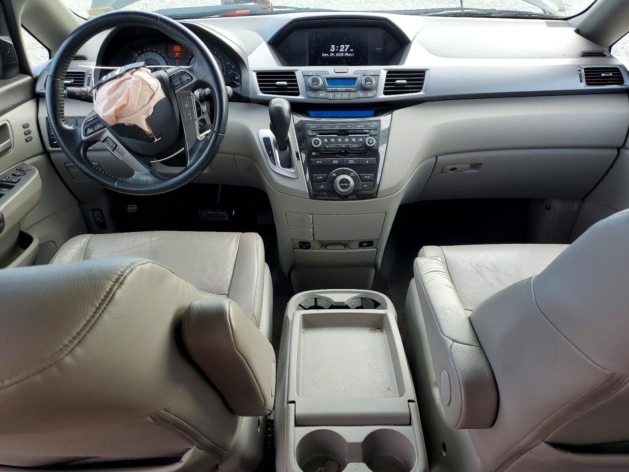 2012 HONDA ODYSSEY TOURING photo 8