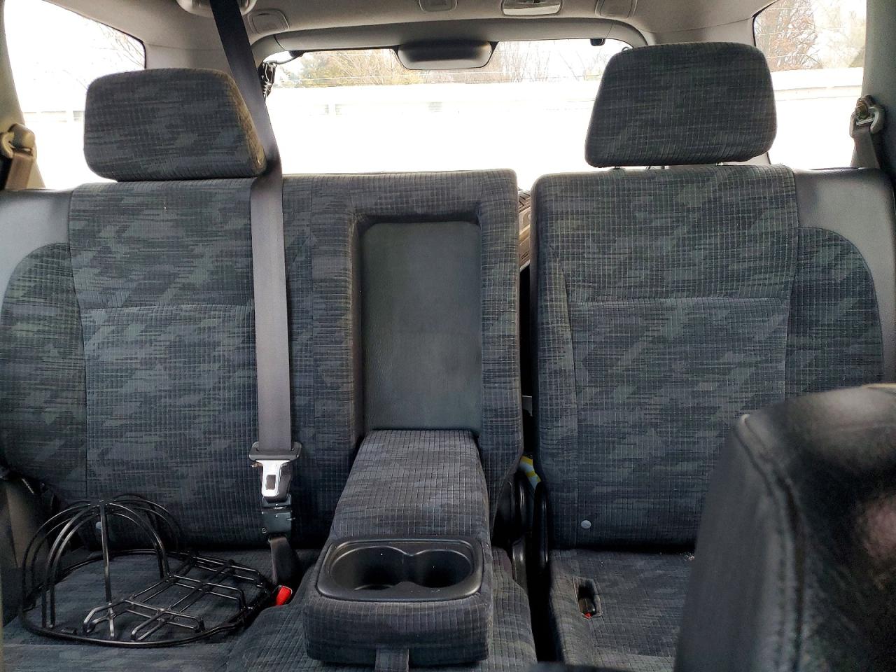 2004 HONDA CR-V LX photo 10