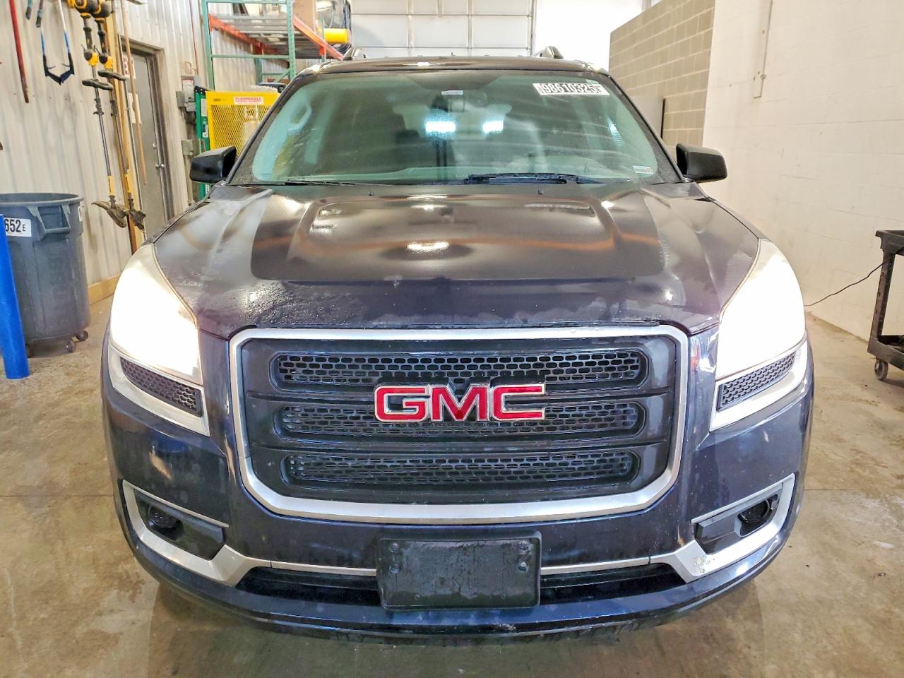 2015 GMC ACADIA SLE photo 9