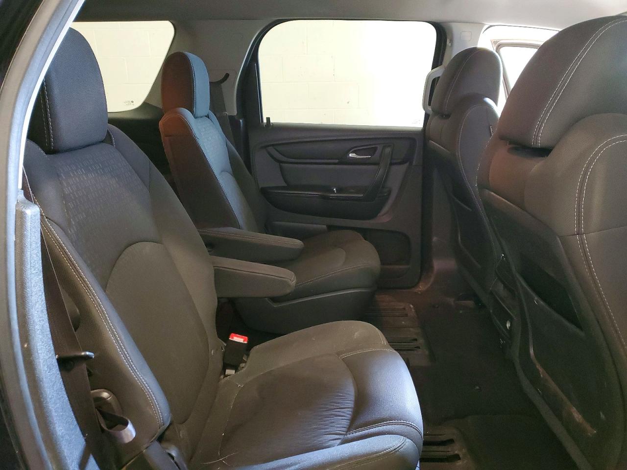 2015 GMC ACADIA SLE photo 21