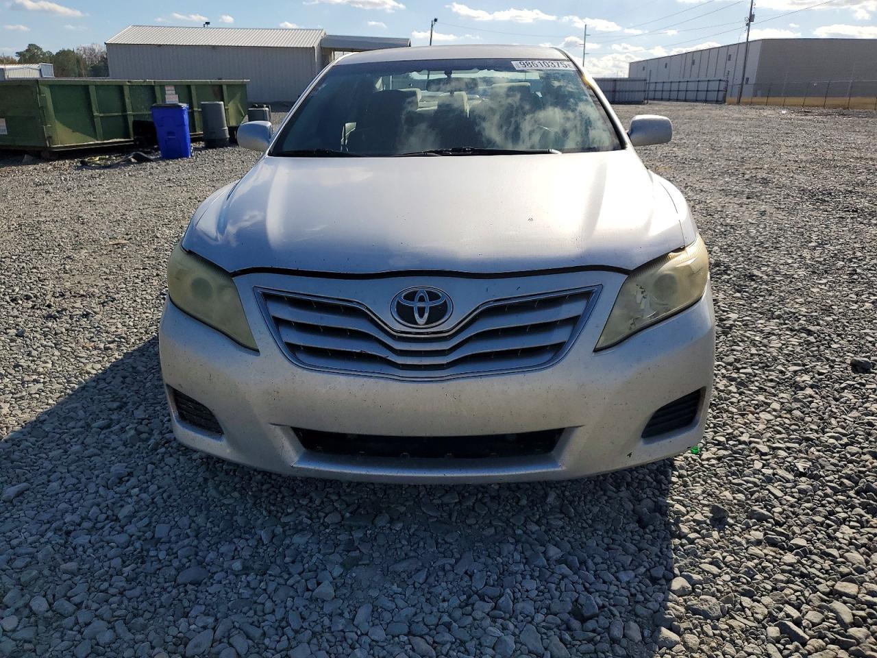 2011 TOYOTA CAMRY BASE photo 5