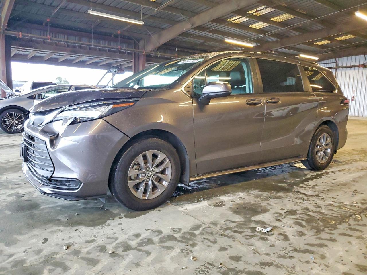 2022 TOYOTA SIENNA