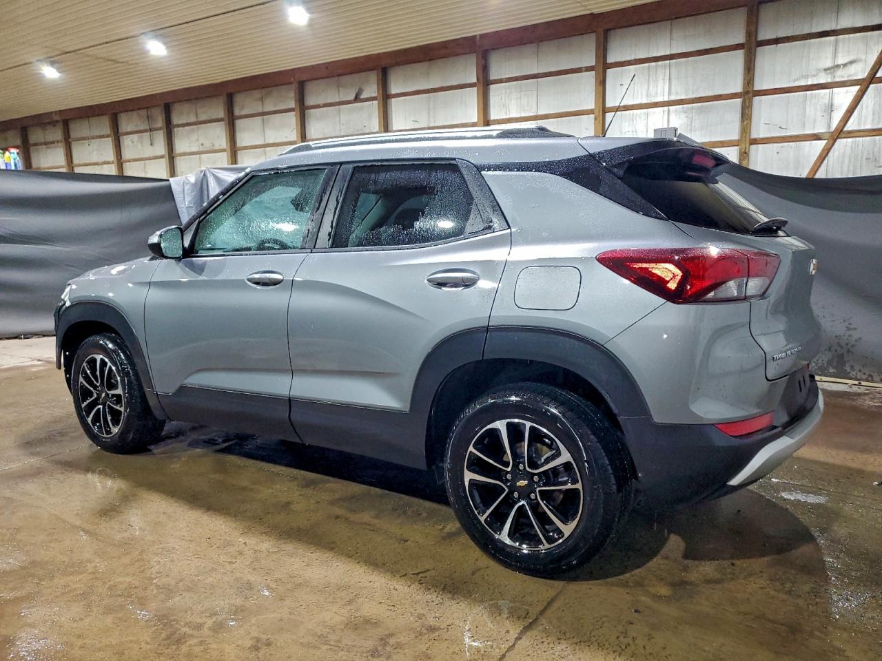2025 CHEVROLET TRAILBLAZER LT photo 2