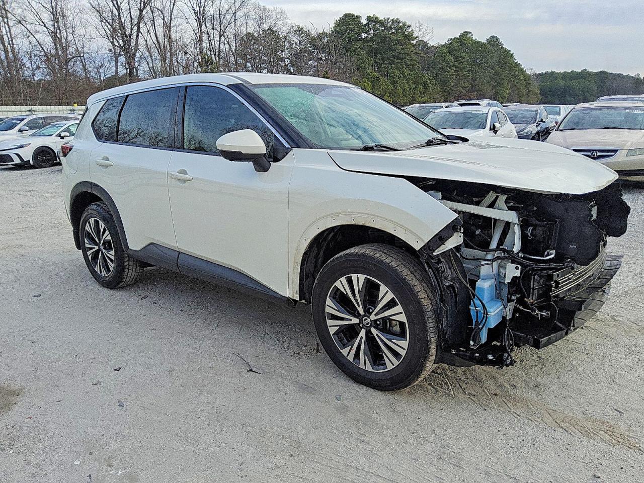 2021 NISSAN ROGUE SV photo 4