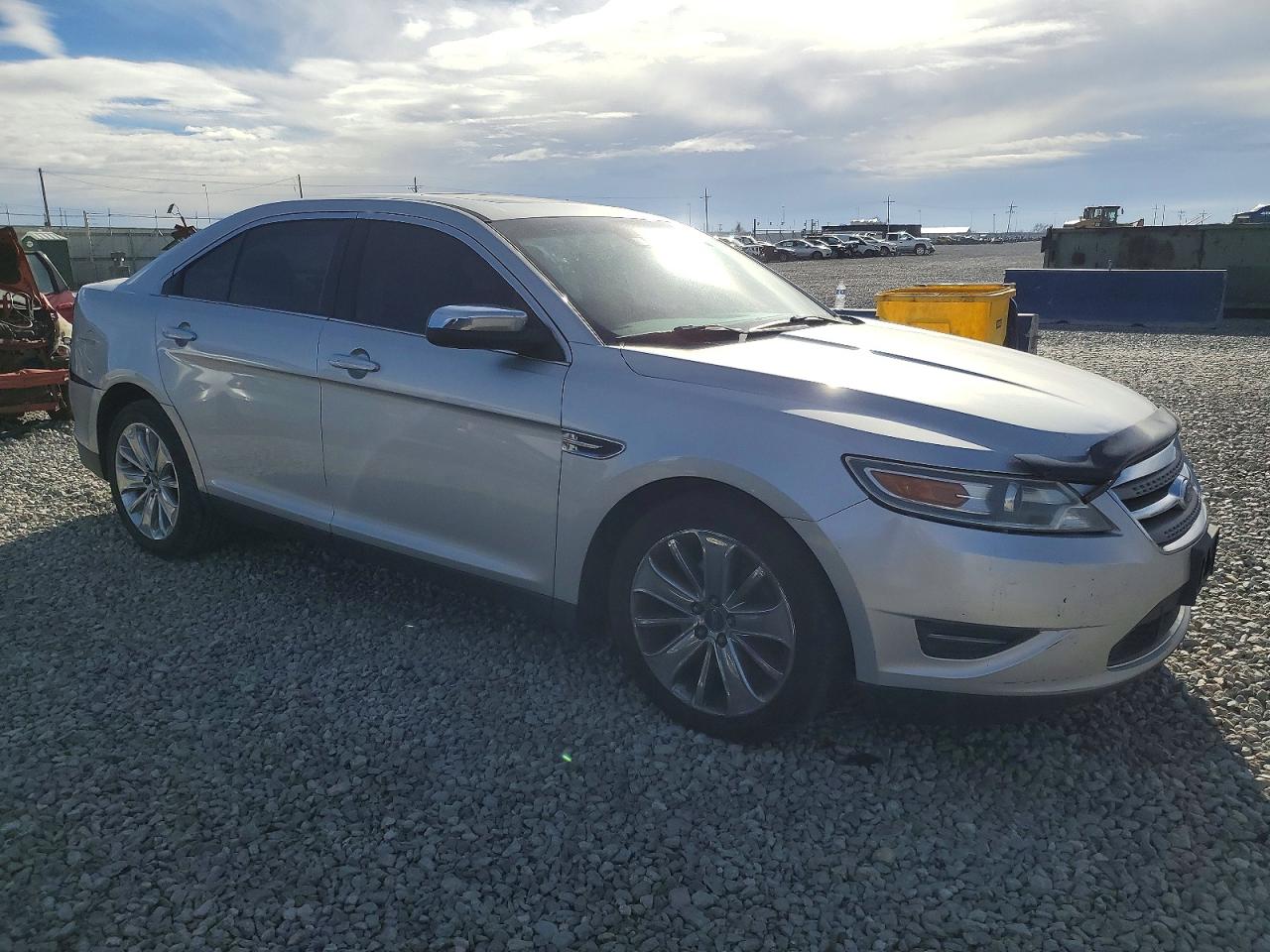 2011 FORD TAURUS LIMITED photo 4