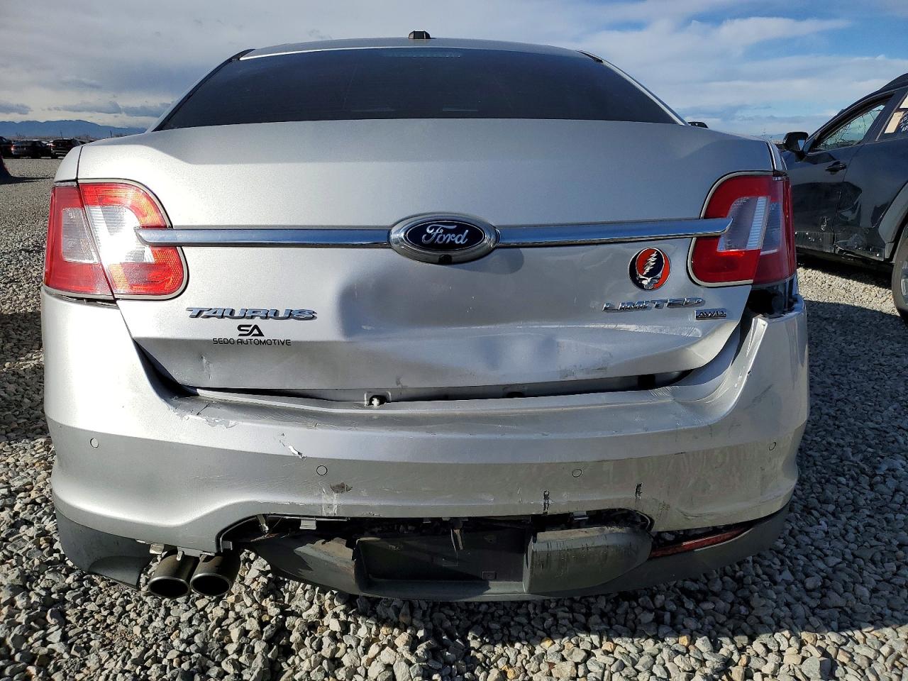 2011 FORD TAURUS LIMITED photo 6