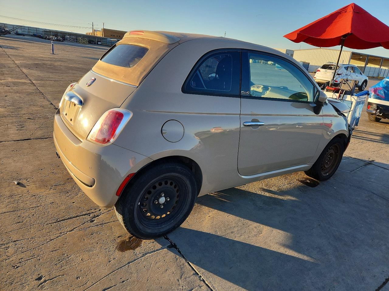 2012 FIAT 500 POP photo 3