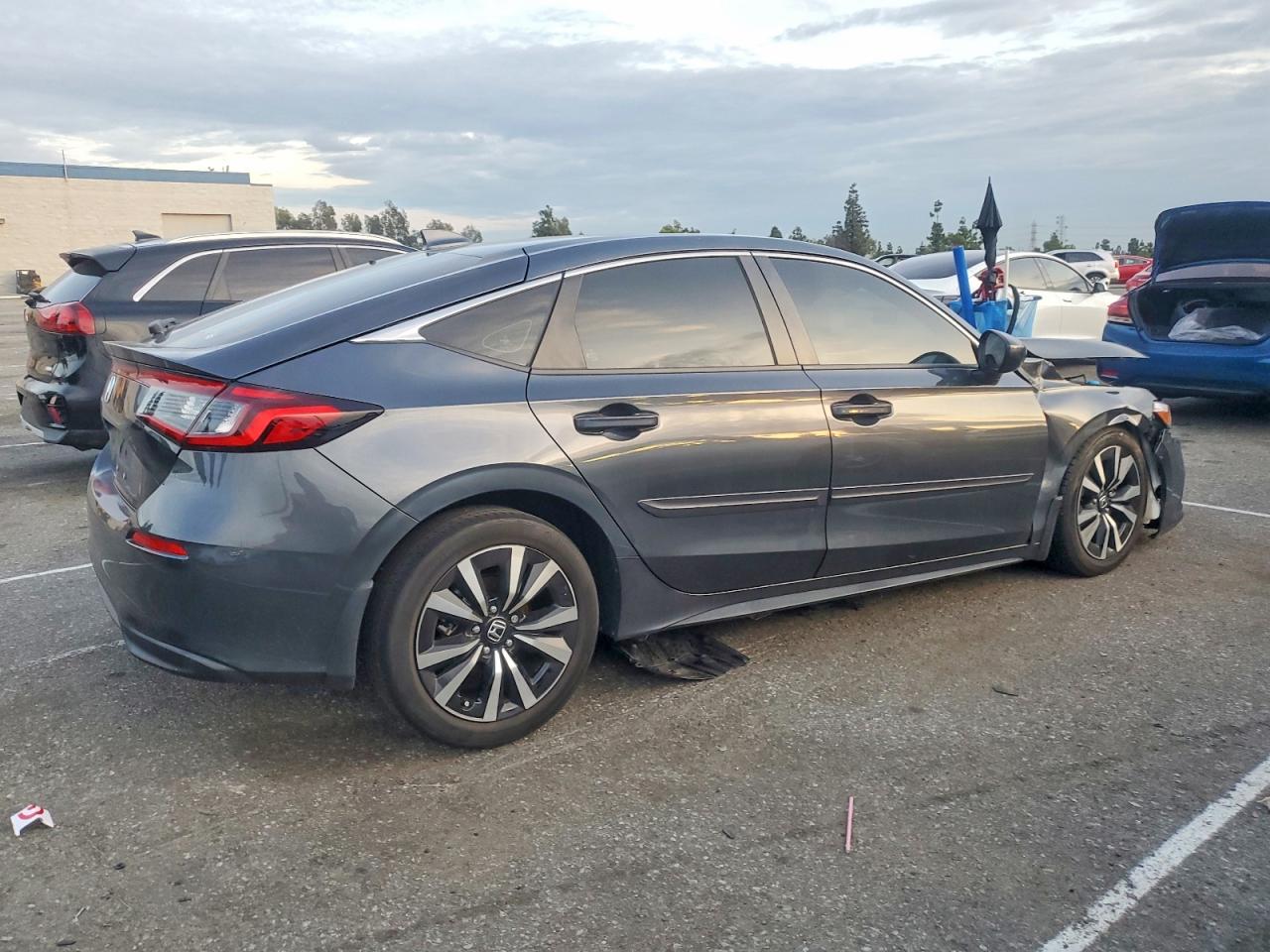 2023 HONDA CIVIC EXL photo 5