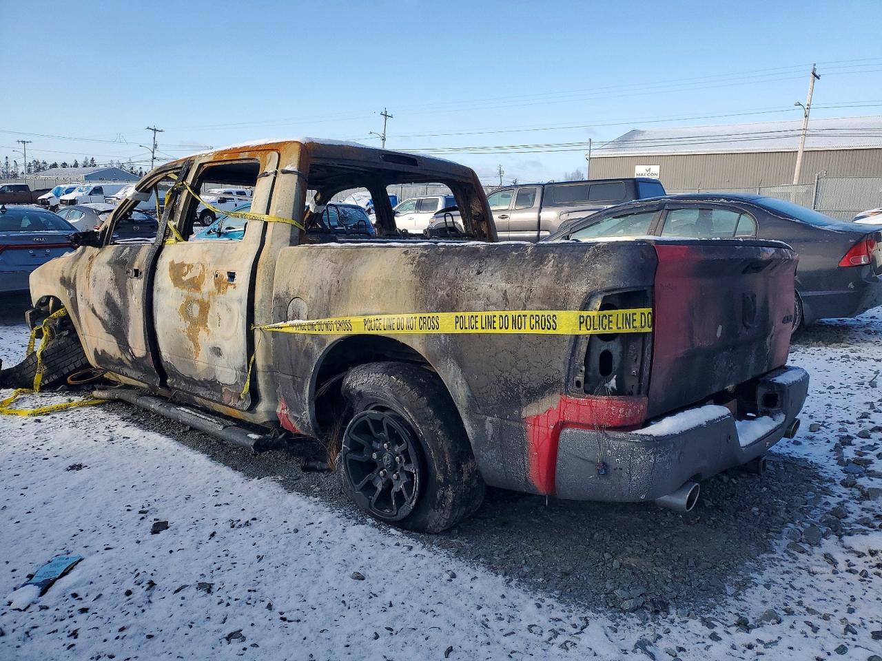 2021 RAM 1500 CLASSIC SLT photo 2