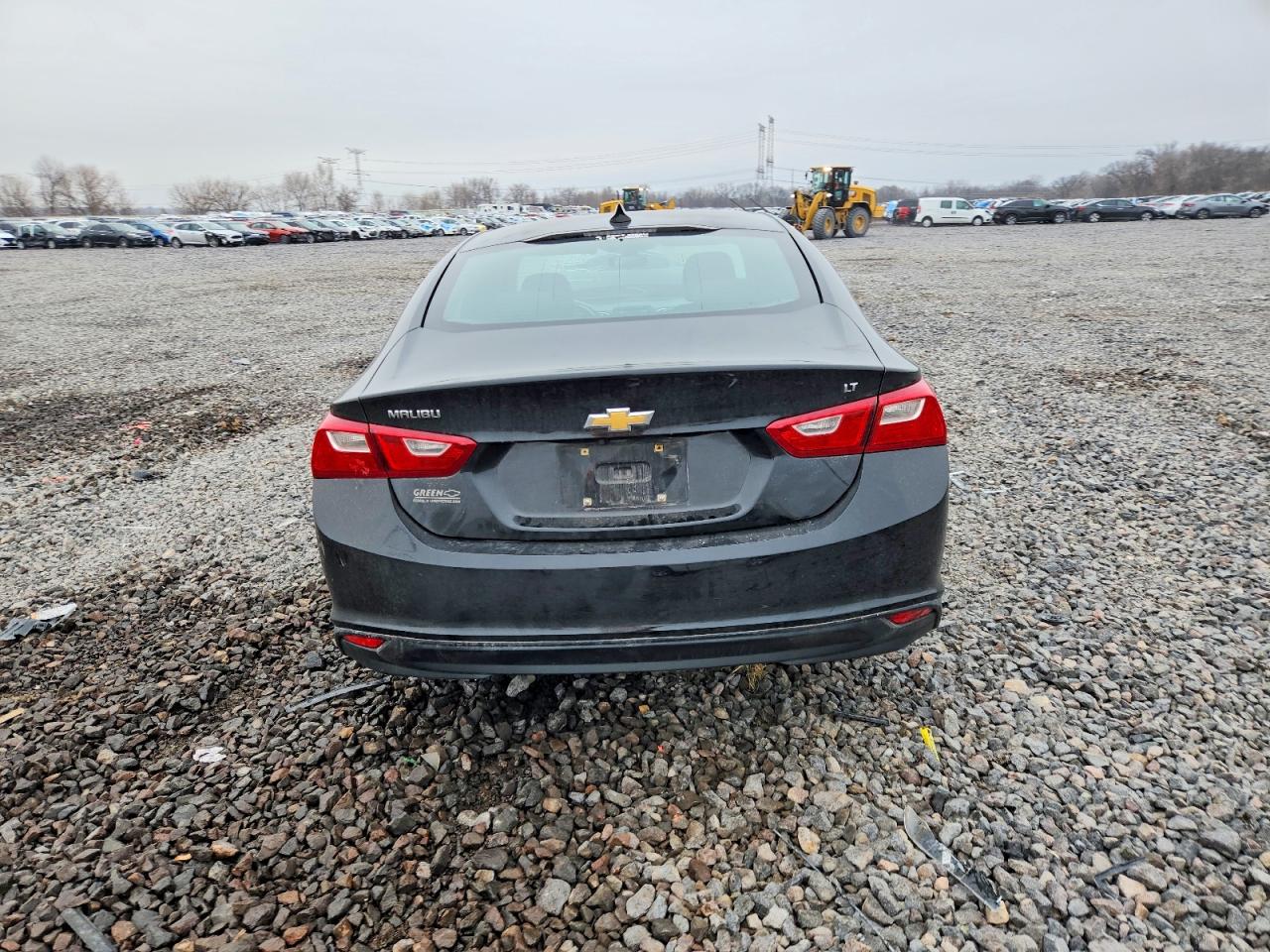 2016 CHEVROLET MALIBU LT photo 6