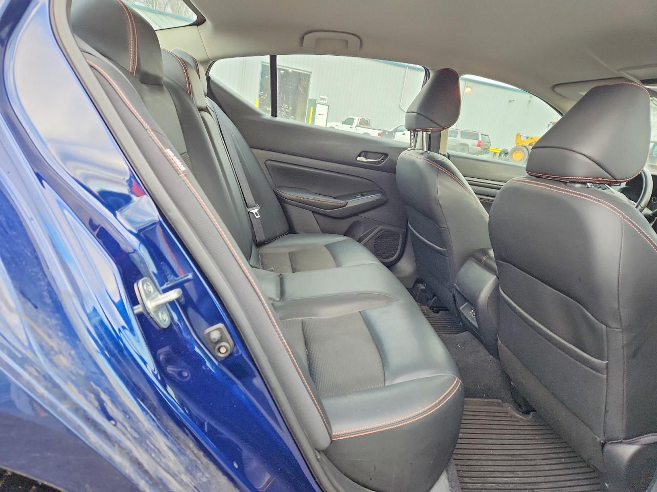 2019 NISSAN ALTIMA SR photo 10