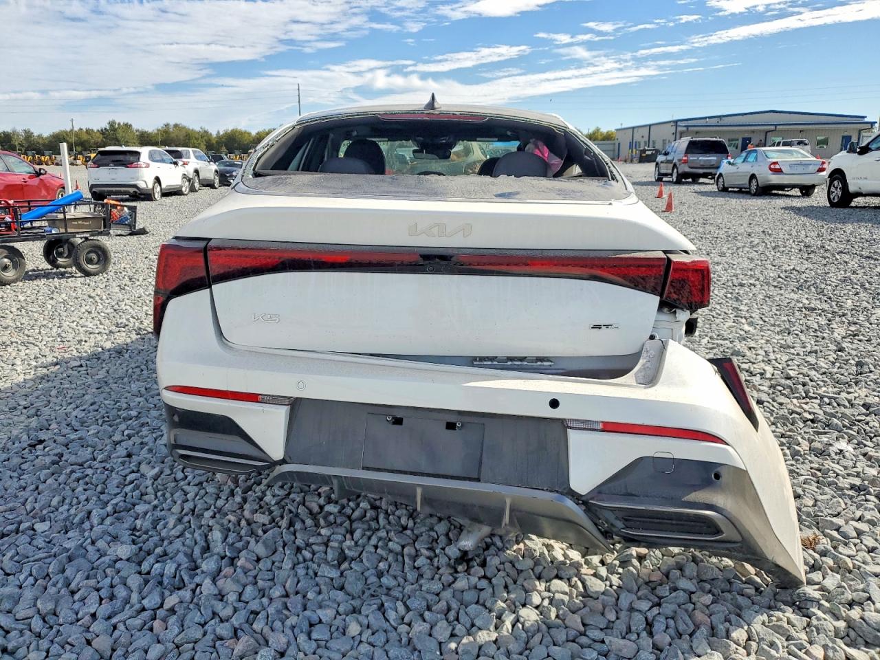 2025 KIA K5 GT LINE photo 6